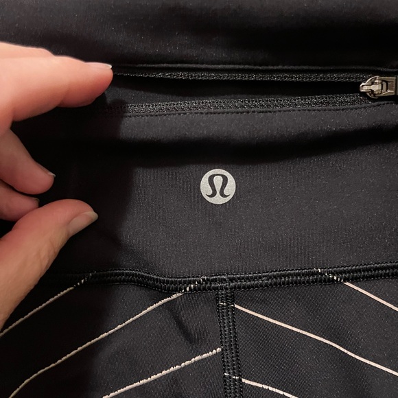 Lululemon Wunder speed reflective detailed 28” leggings sz 6 - Picture 10 of 12
